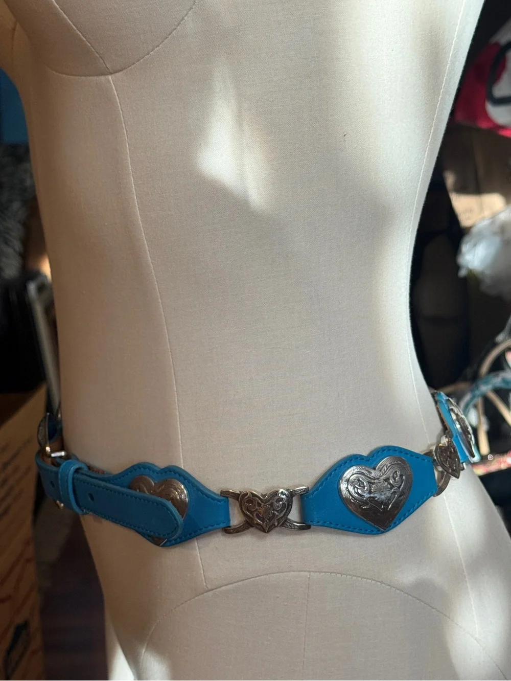Tony Lama Turquoise Heart Concho Western Belt with Silver-Tone Buckle 37 1/2 L